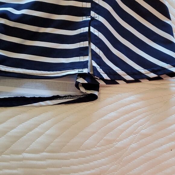 Lands' End Ladies Swimsuit Skort 12 - Picture 2 of 6